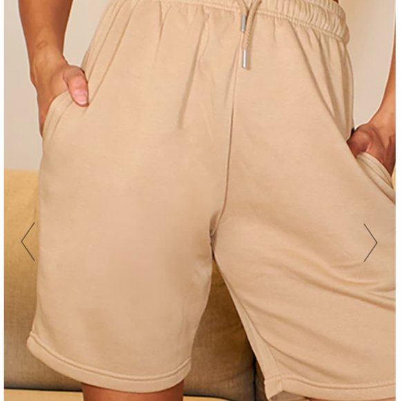 PrettyLittleThing Sweat Shorts - Picture 8 of 8